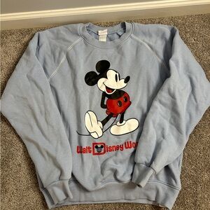 Disney Walt Disney World Men's Blue Mickey Mouse Sweater Small
